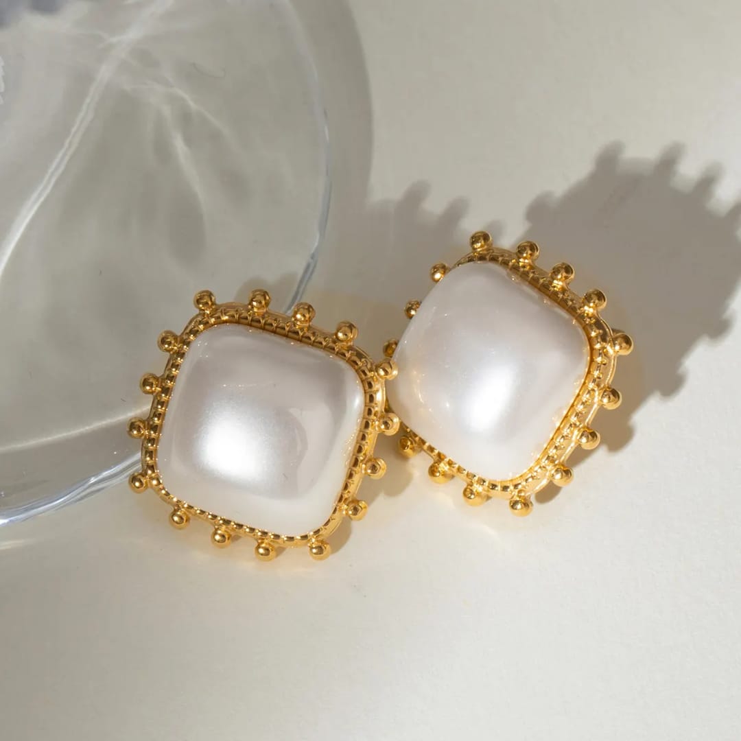 Pearl Studs