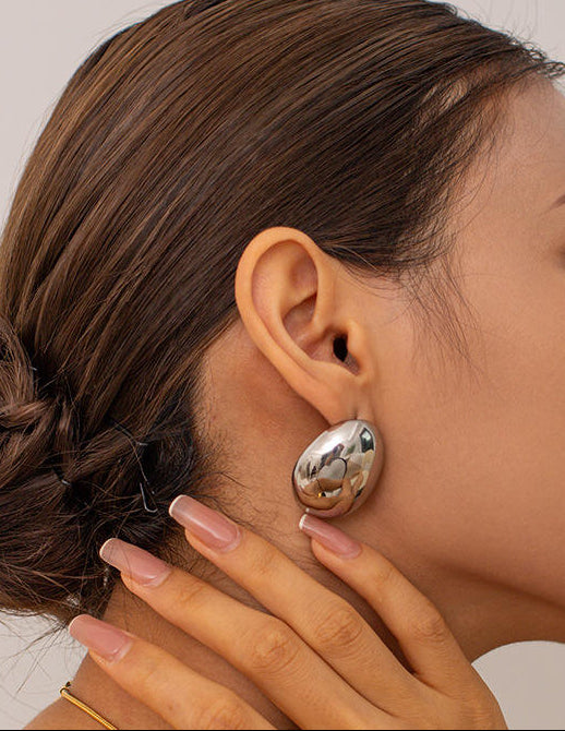Pebble Studs